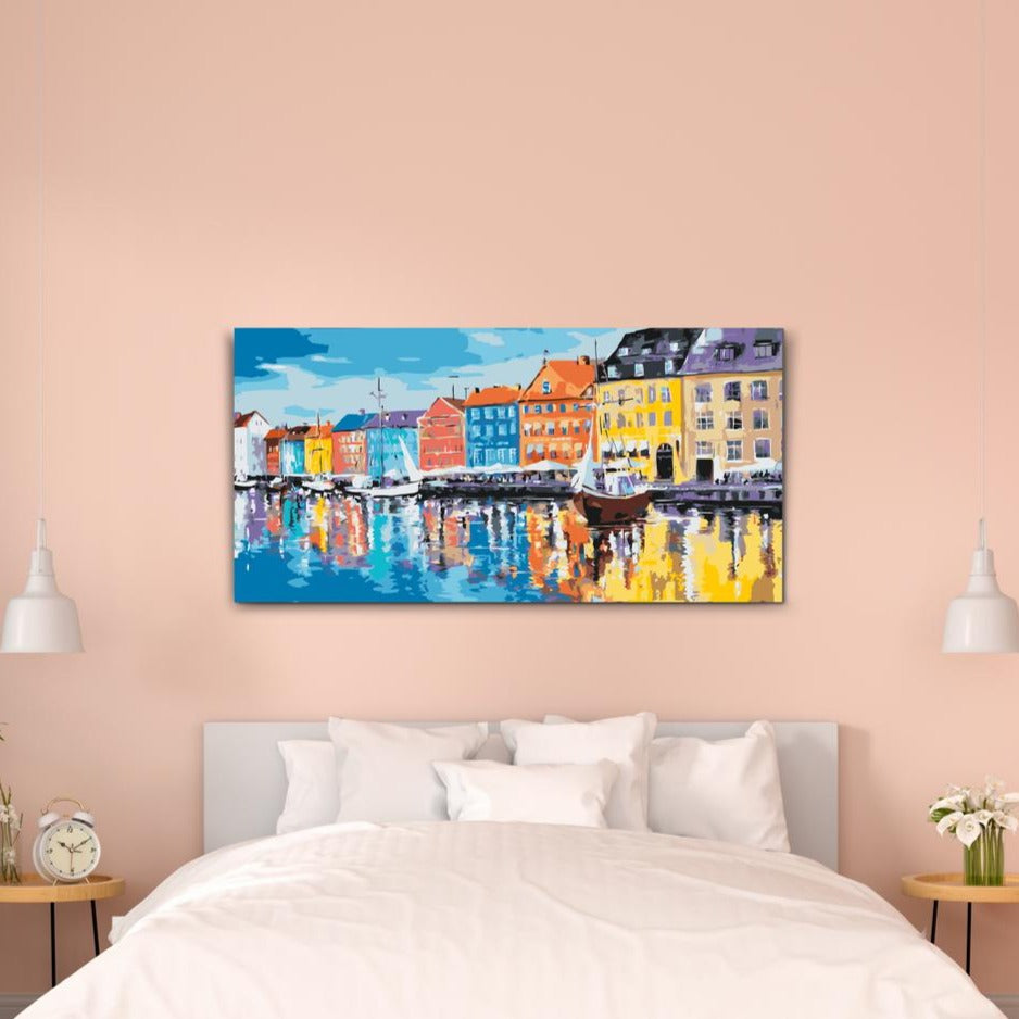 Målning av färgglada hus och båtar i Köpenhamn