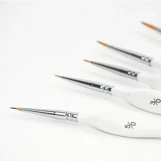 Svart penselset – perfekt komplement till Paint by Numbers-kit

