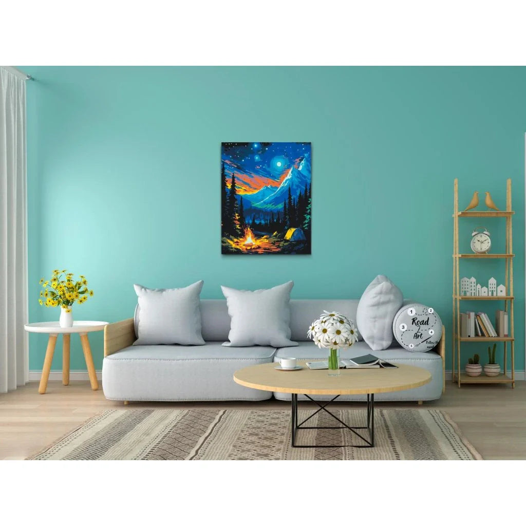 Magisk natt i bergen med stjärnhimmel och eld – paint by numbers motiv